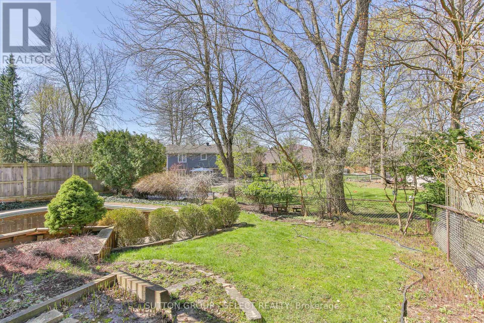 25 Farmington Terrace, London South, Ontario  N6K 3N3 - Photo 41 - X13051830