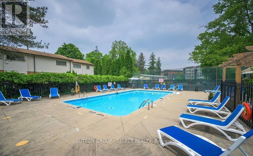 88 - 1328 Commissioners Road W, London South, Ontario  N6K 2Y6 - Photo 3 - X13051834