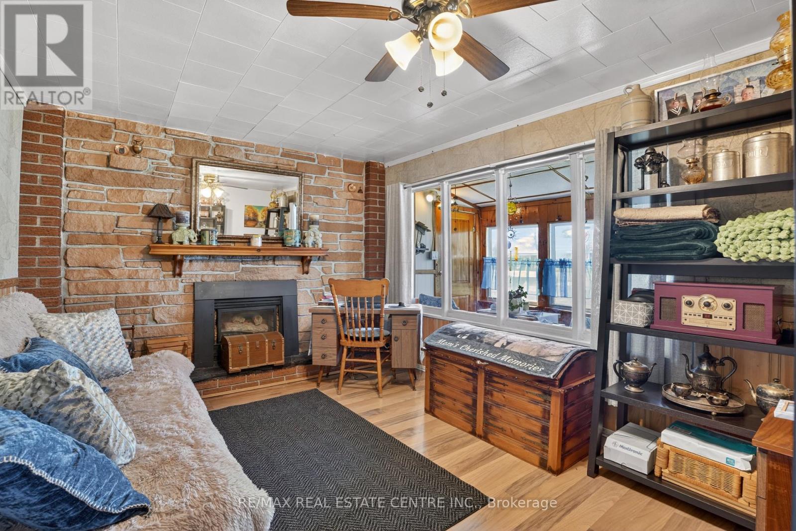 645 Queen Street W, Wellington North, Ontario  N0G 2L1 - Photo 24 - X13051680