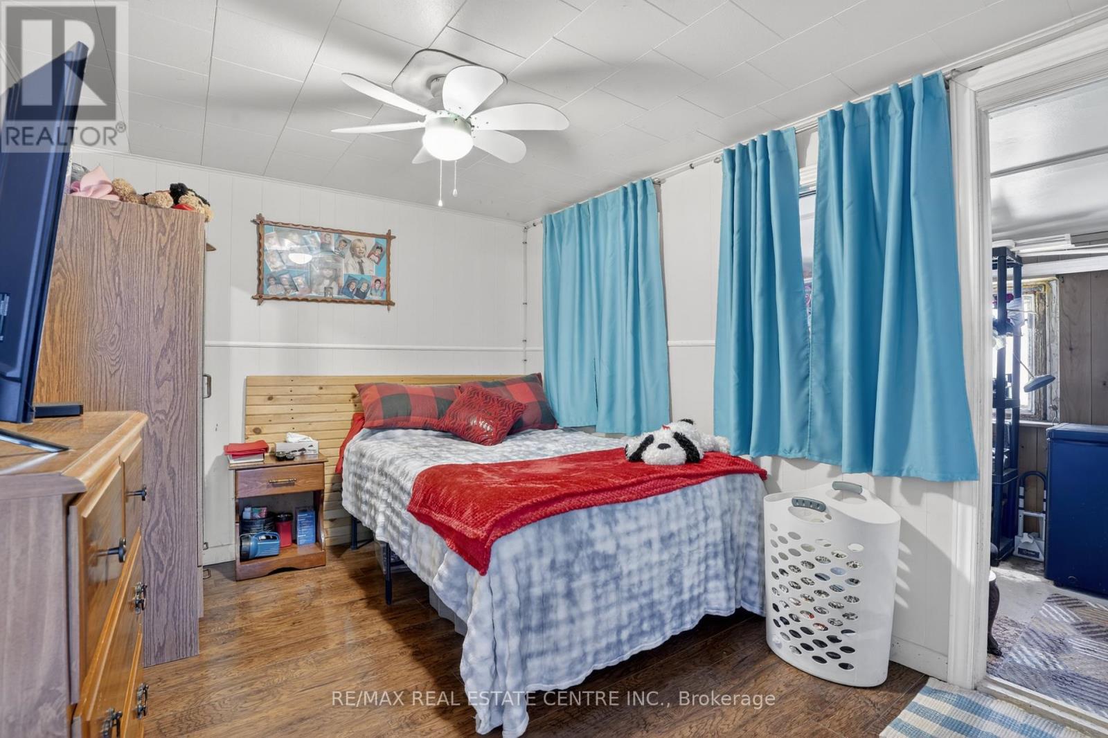 645 Queen Street W, Wellington North, Ontario  N0G 2L1 - Photo 31 - X13051680