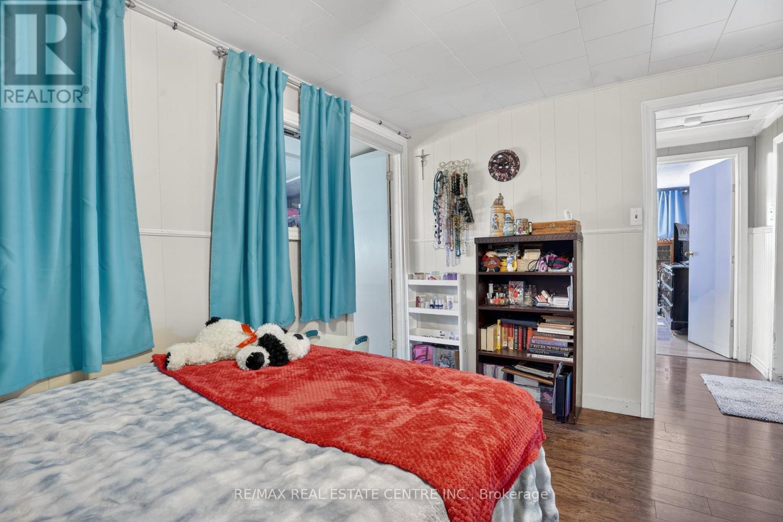 645 Queen Street W, Wellington North, Ontario  N0G 2L1 - Photo 32 - X13051680