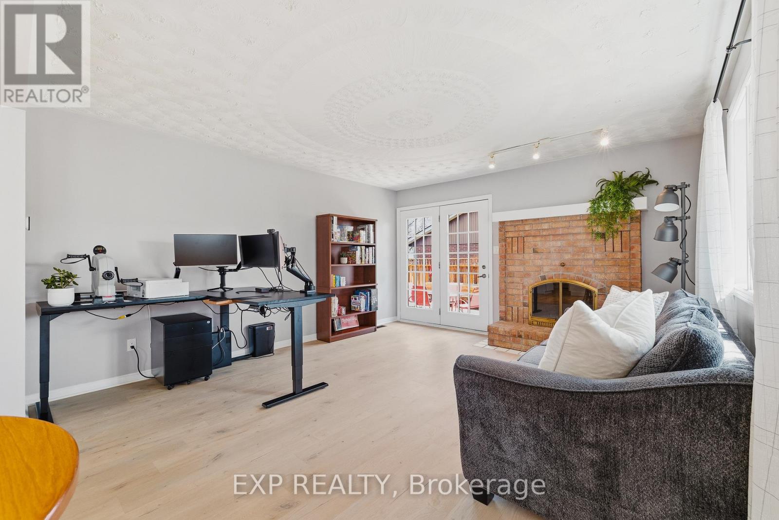 381 Timlock Place, Waterloo, Ontario  N2K 3J2 - Photo 17 - X13051776