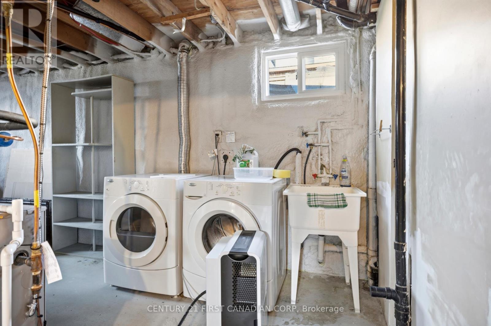 106 Angelo Drive, West Elgin, Ontario  N0L 2P0 - Photo 34 - X12904562