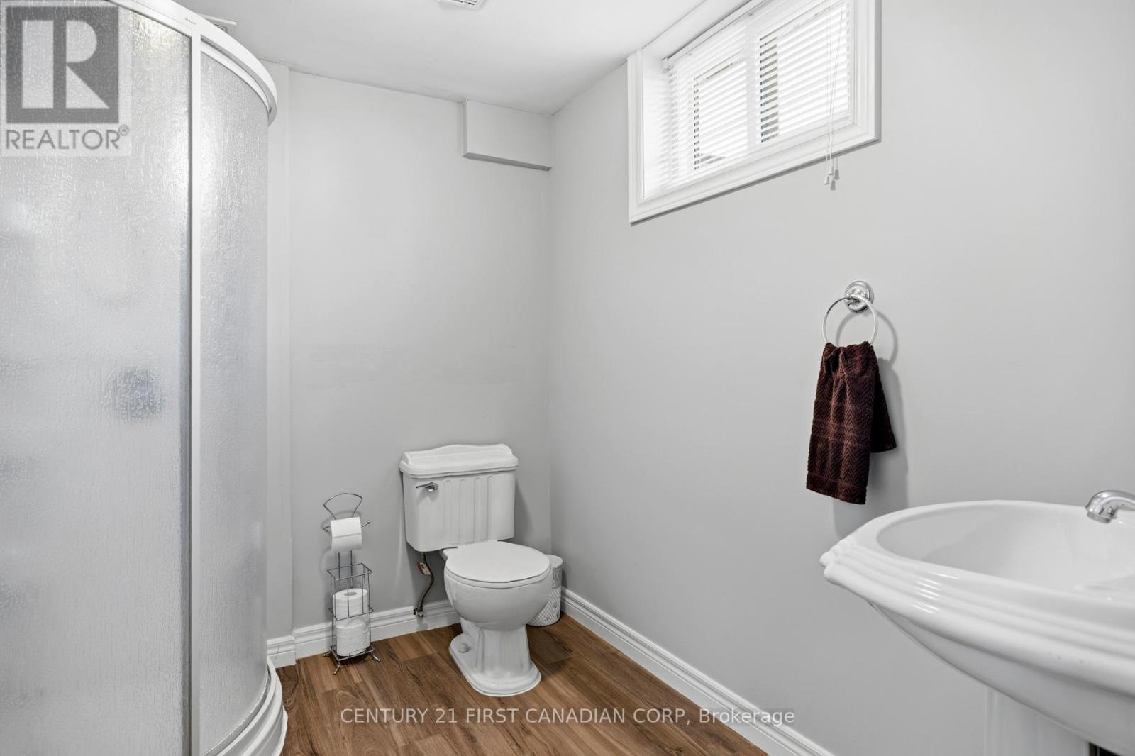 106 Angelo Drive, West Elgin, Ontario  N0L 2P0 - Photo 32 - X12904562