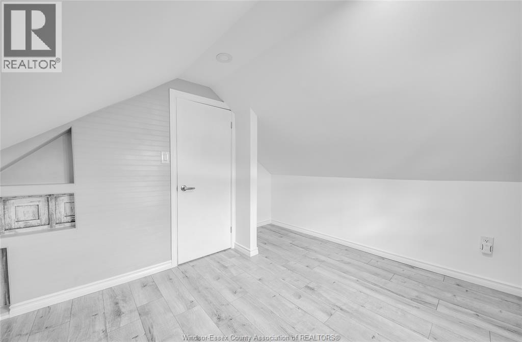 699 Alexandrine Street, Windsor, Ontario  N8X 3C1 - Photo 32 - 26009326