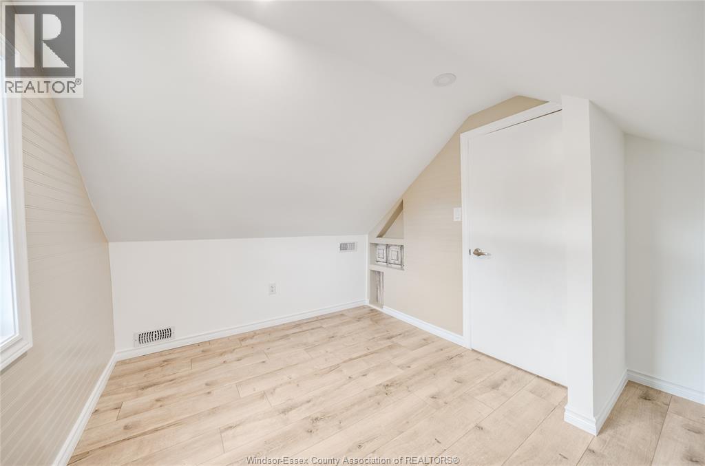 699 Alexandrine Street, Windsor, Ontario  N8X 3C1 - Photo 33 - 26009326