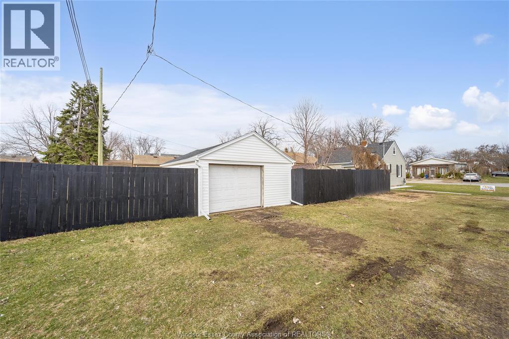 699 Alexandrine Street, Windsor, Ontario  N8X 3C1 - Photo 38 - 26009326