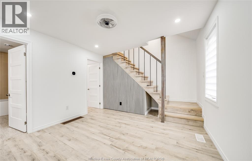 699 Alexandrine Street, Windsor, Ontario  N8X 3C1 - Photo 8 - 26009326