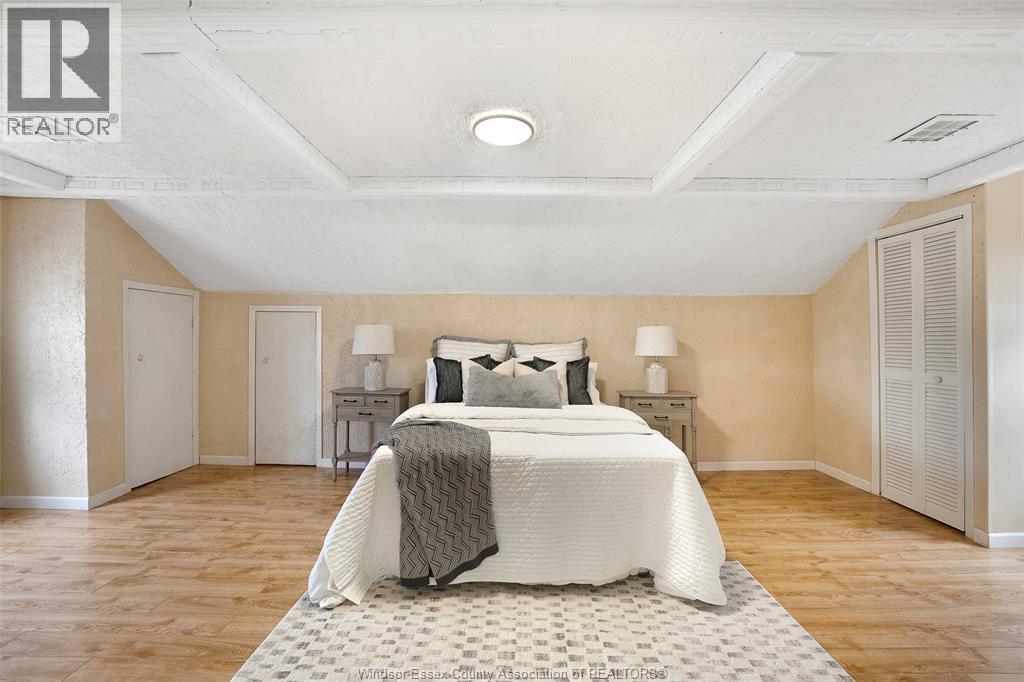 1006 Pillette Road, Windsor, Ontario  N8Y 3B6 - Photo 11 - 26009302