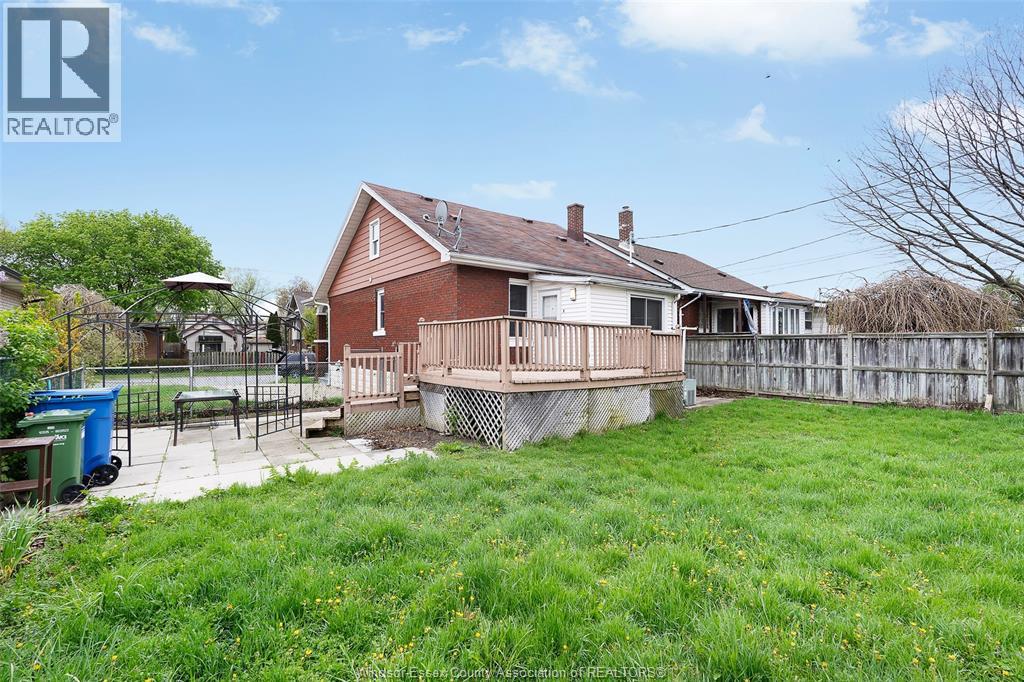 1006 Pillette Road, Windsor, Ontario  N8Y 3B6 - Photo 19 - 26009302