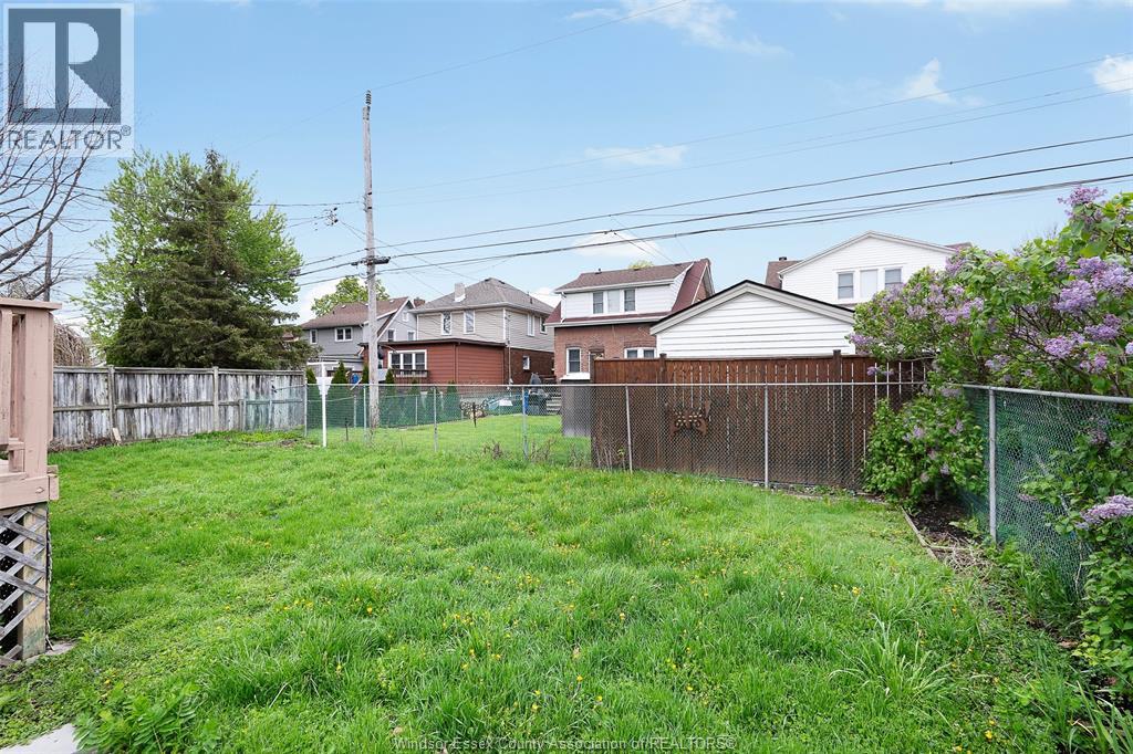 1006 Pillette Road, Windsor, Ontario  N8Y 3B6 - Photo 20 - 26009302