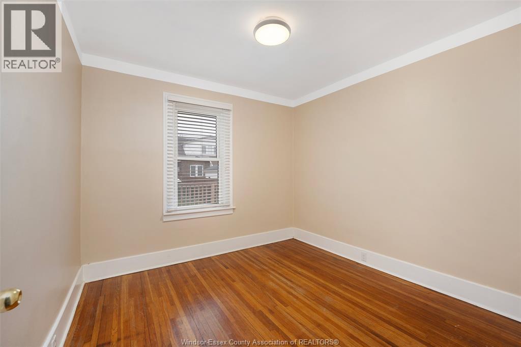 1006 Pillette Road, Windsor, Ontario  N8Y 3B6 - Photo 9 - 26009302