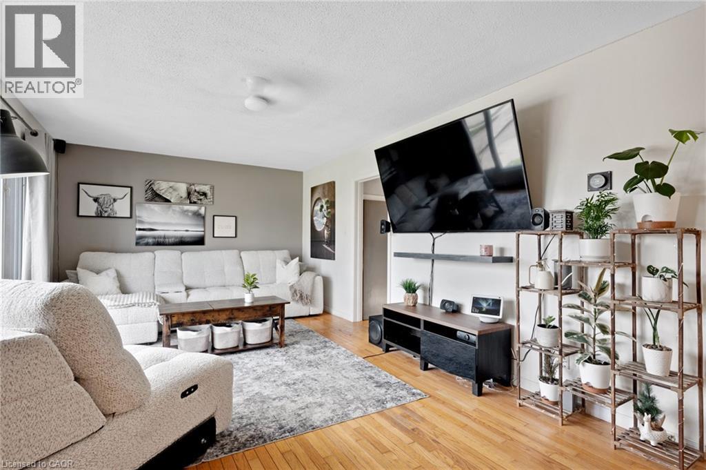 36 Hilltop Drive, Cambridge, Ontario  N1R 1T1 - Photo 3 - 40823268