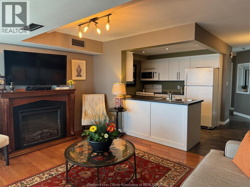 3601 Riverside Drive East Unit# 906, Windsor, Ontario  N8Y 4Y2 - Photo 7 - 26009374