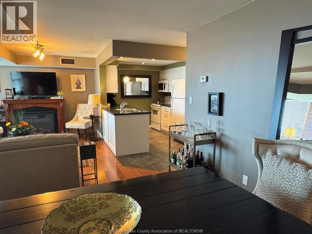 3601 Riverside Drive East Unit# 906, Windsor, Ontario  N8Y 4Y2 - Photo 12 - 26009374