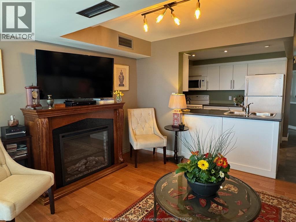 3601 Riverside Drive East Unit# 906, Windsor, Ontario  N8Y 4Y2 - Photo 5 - 26009374