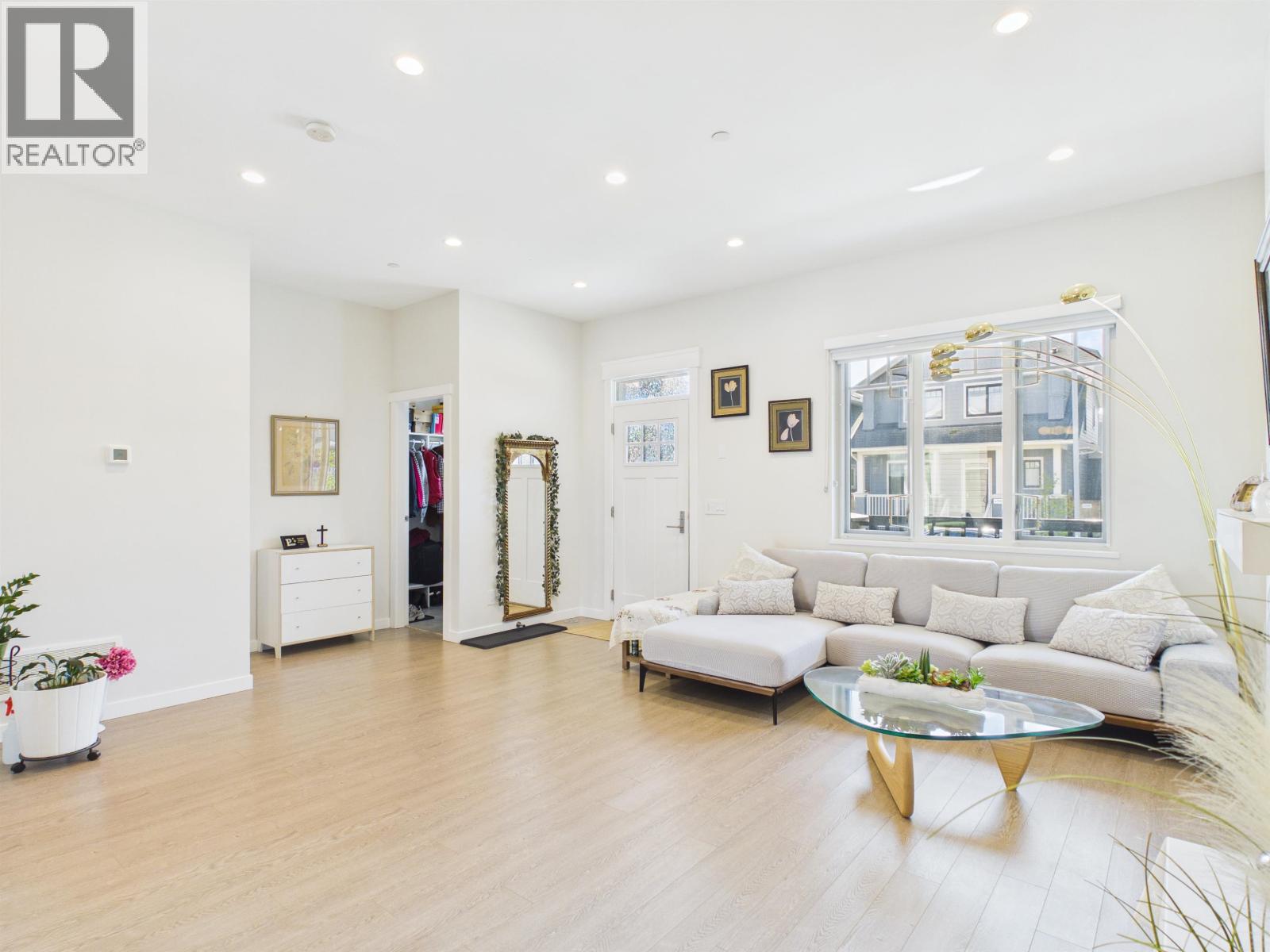 4705 Hazelnut Way, Tsawwassen, British Columbia  V4M 4G2 - Photo 7 - R3116529