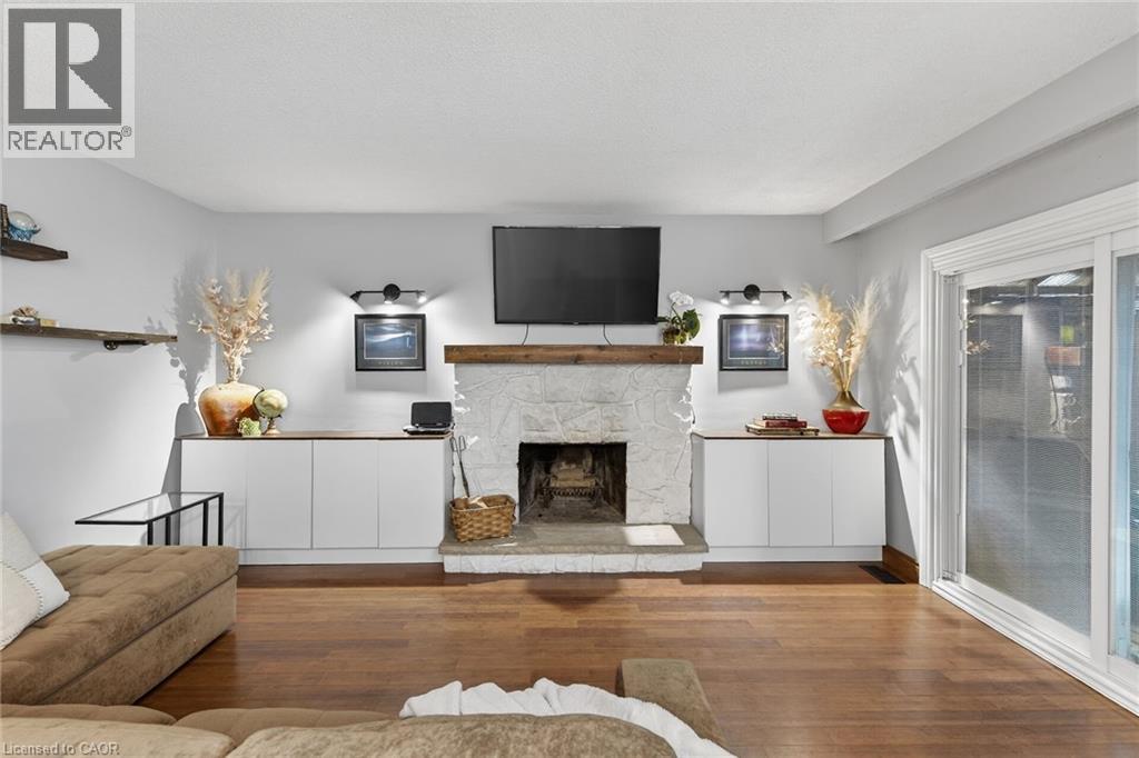 31 Maynard Street, Hamilton, Ontario  L9B 1R9 - Photo 13 - 40824778