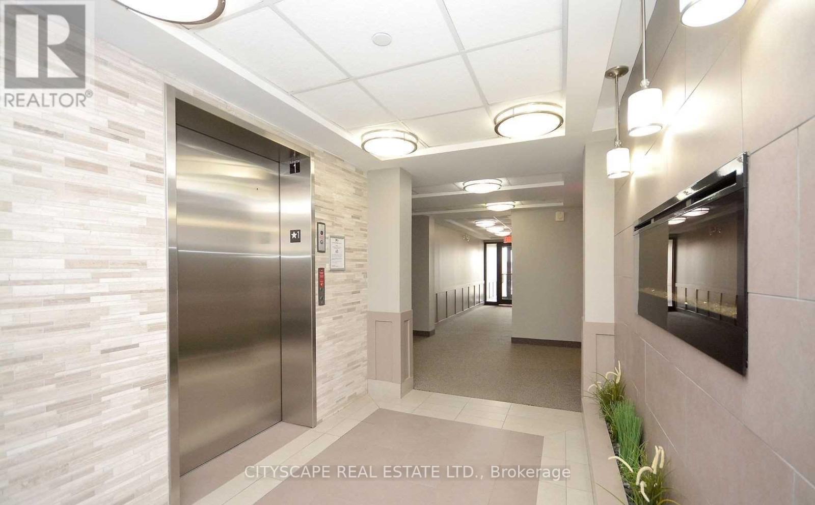 207 - 1005 Nadalin Heights, Milton, Ontario  L9T 8R4 - Photo 4 - W13017324