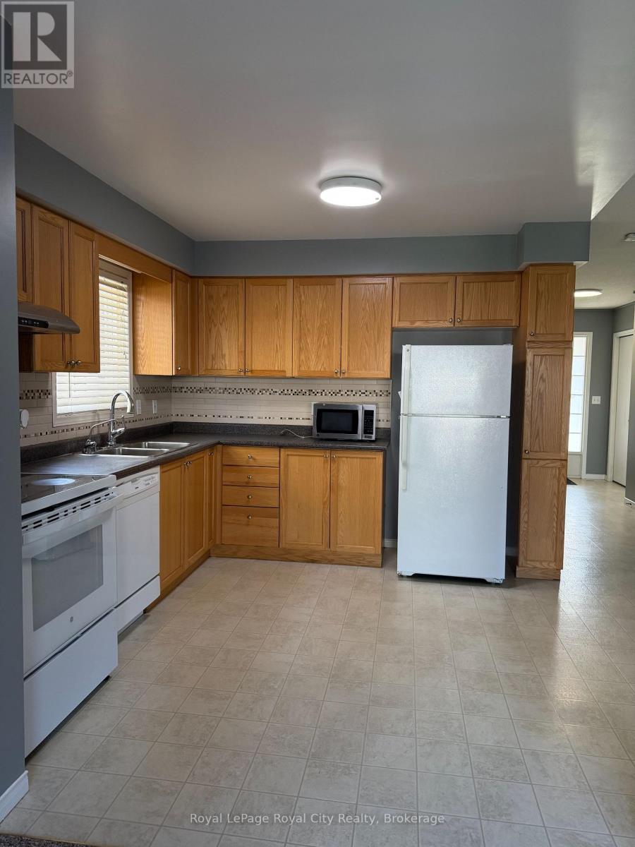 48 Eugene Drive, Guelph, Ontario  N1L 1P6 - Photo 6 - X13051780