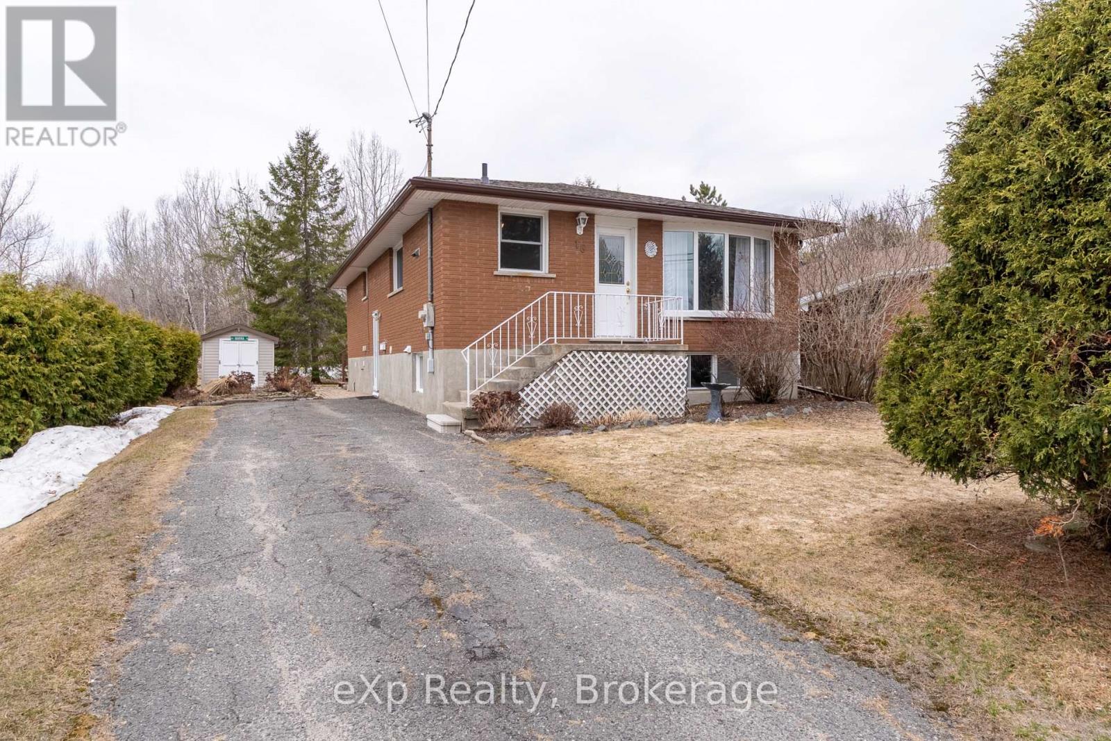 16 AUBREY AVENUE, Greater Sudbury, Ontario
