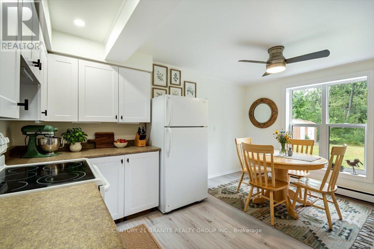 29941 Hwy 62 N, Hastings Highlands, Ontario  K0L 1C0 - Photo 16 - X13051860