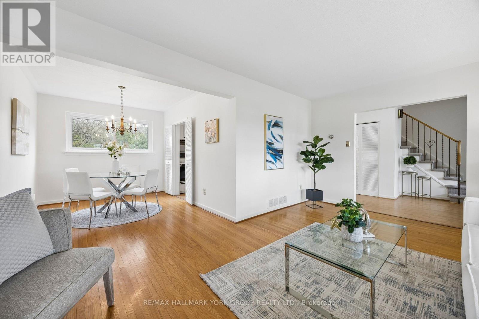 86 Nymark Avenue, Toronto, Ontario  M2J 2H2 - Photo 13 - C13051890