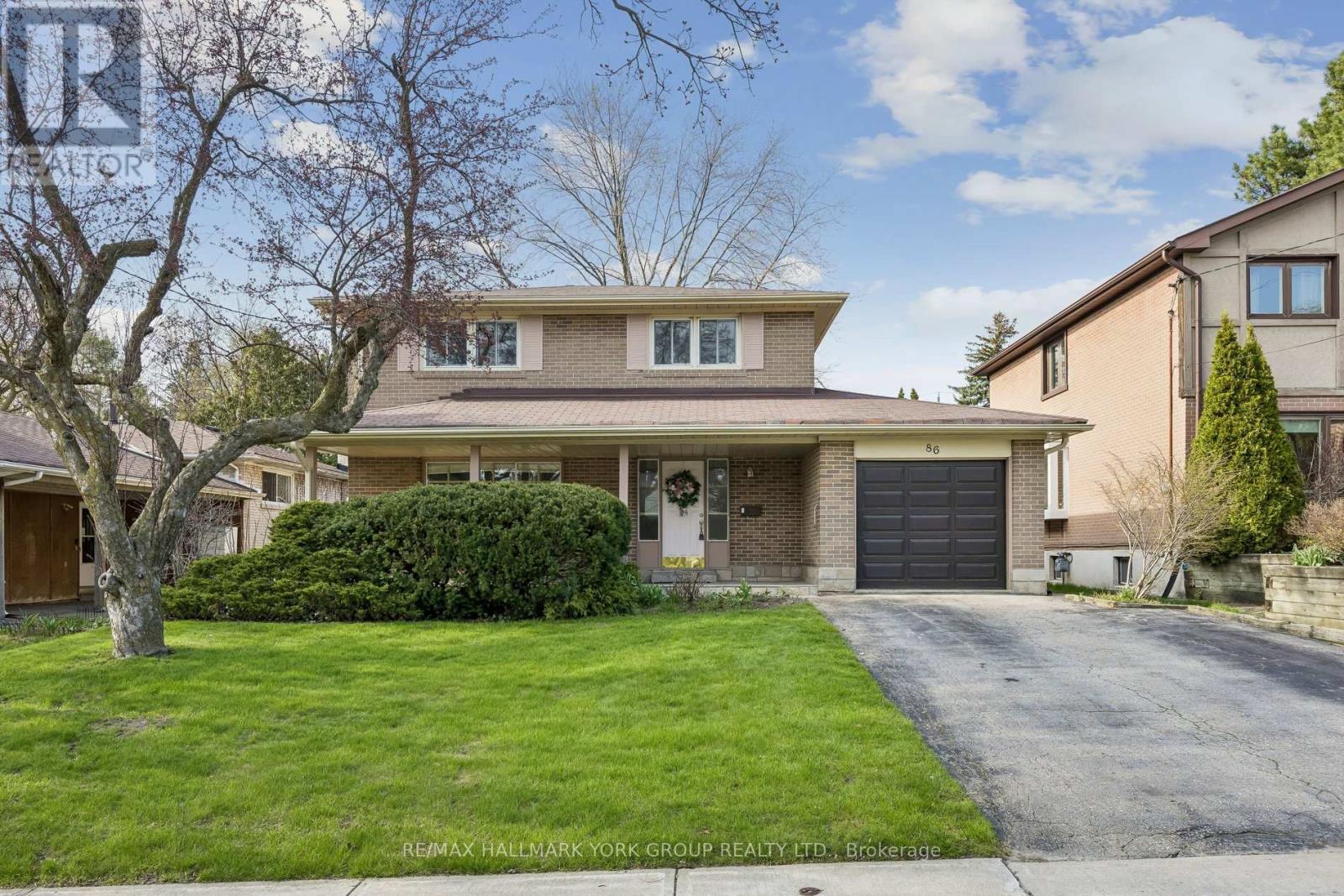 86 Nymark Avenue, Toronto, Ontario  M2J 2H2 - Photo 2 - C13051890