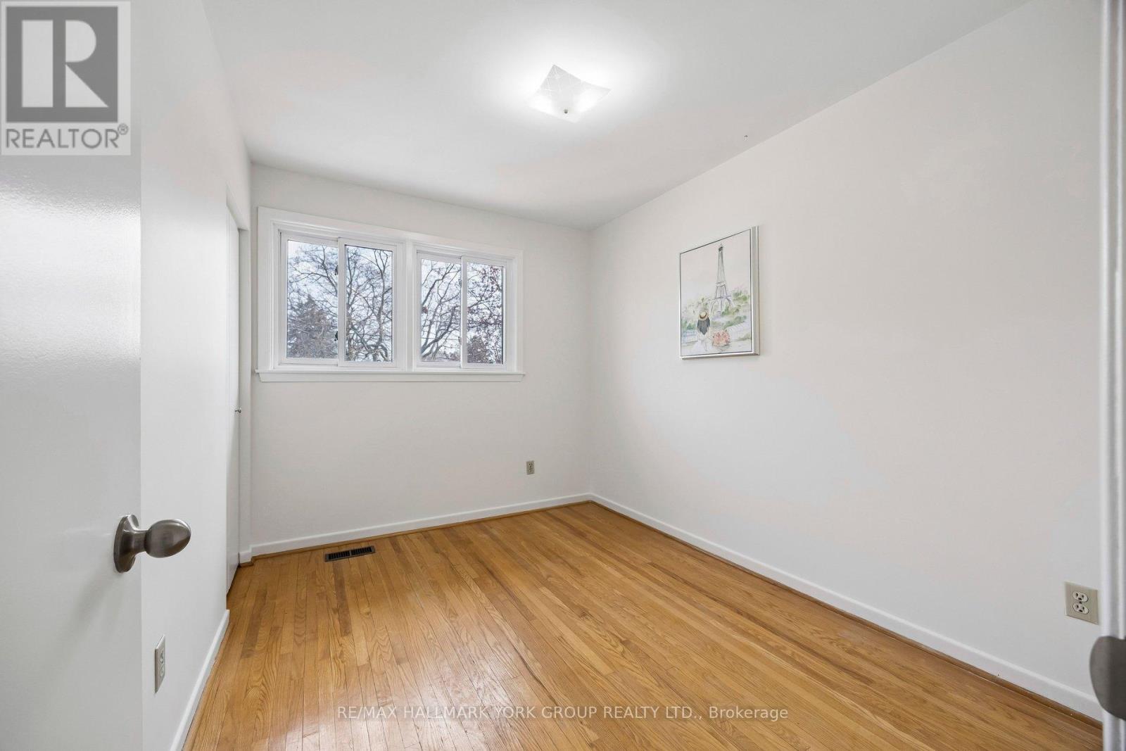 86 Nymark Avenue, Toronto, Ontario  M2J 2H2 - Photo 23 - C13051890