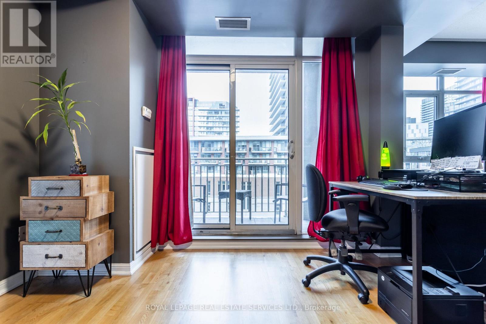 510 - 21 Grand Magazine Street, Toronto, Ontario  M5V 1B5 - Photo 14 - C13051914