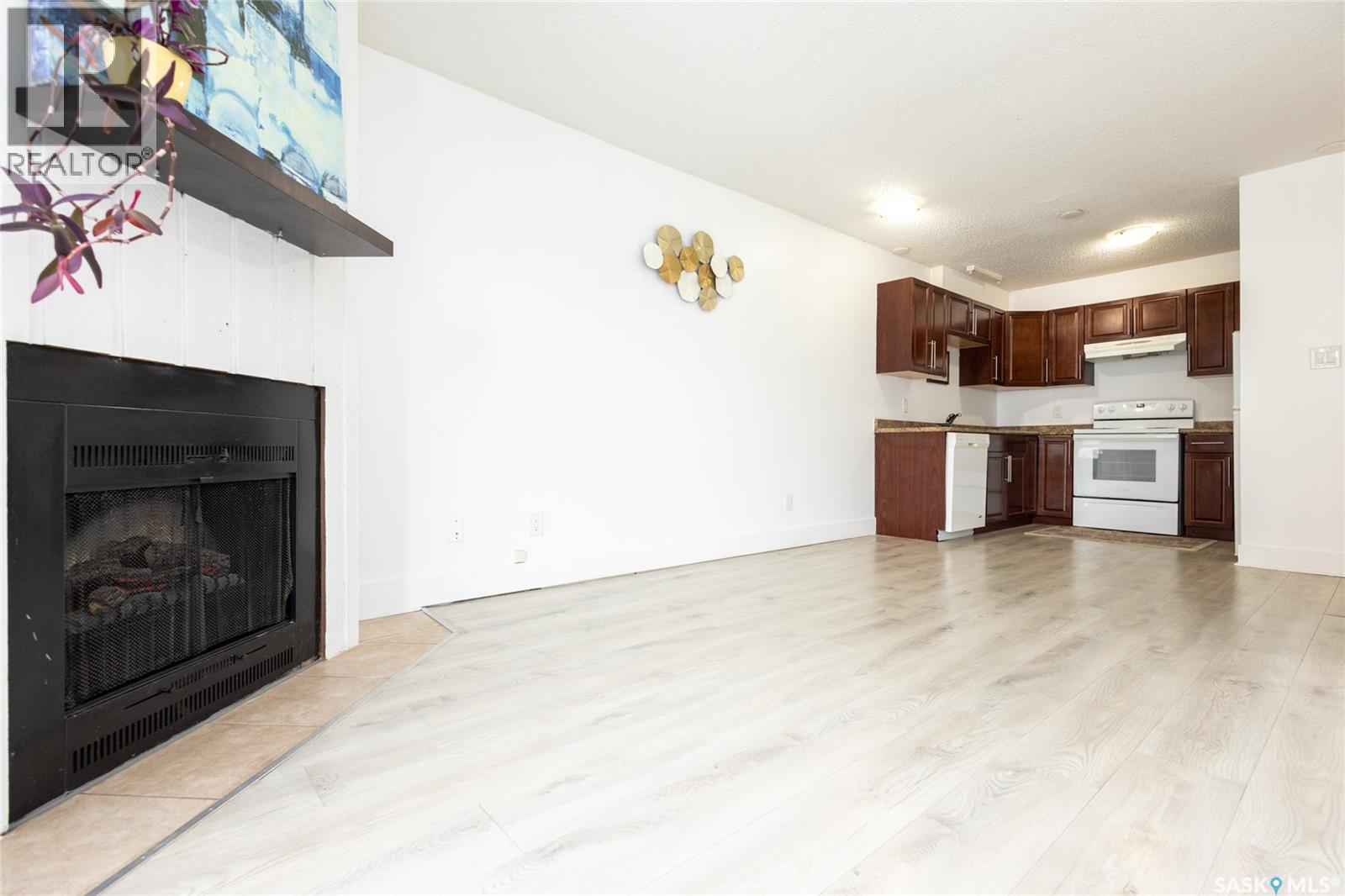 307 512 4th Avenue N, Saskatoon, Saskatchewan  S7K 2M7 - Photo 4 - SK034126