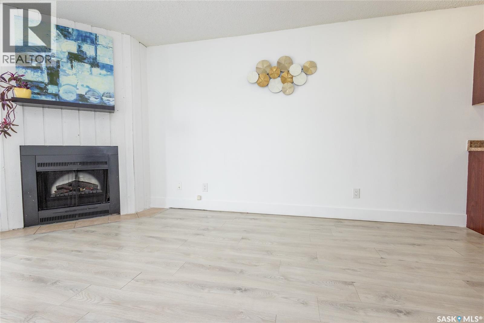 307 512 4th Avenue N, Saskatoon, Saskatchewan  S7K 2M7 - Photo 5 - SK034126