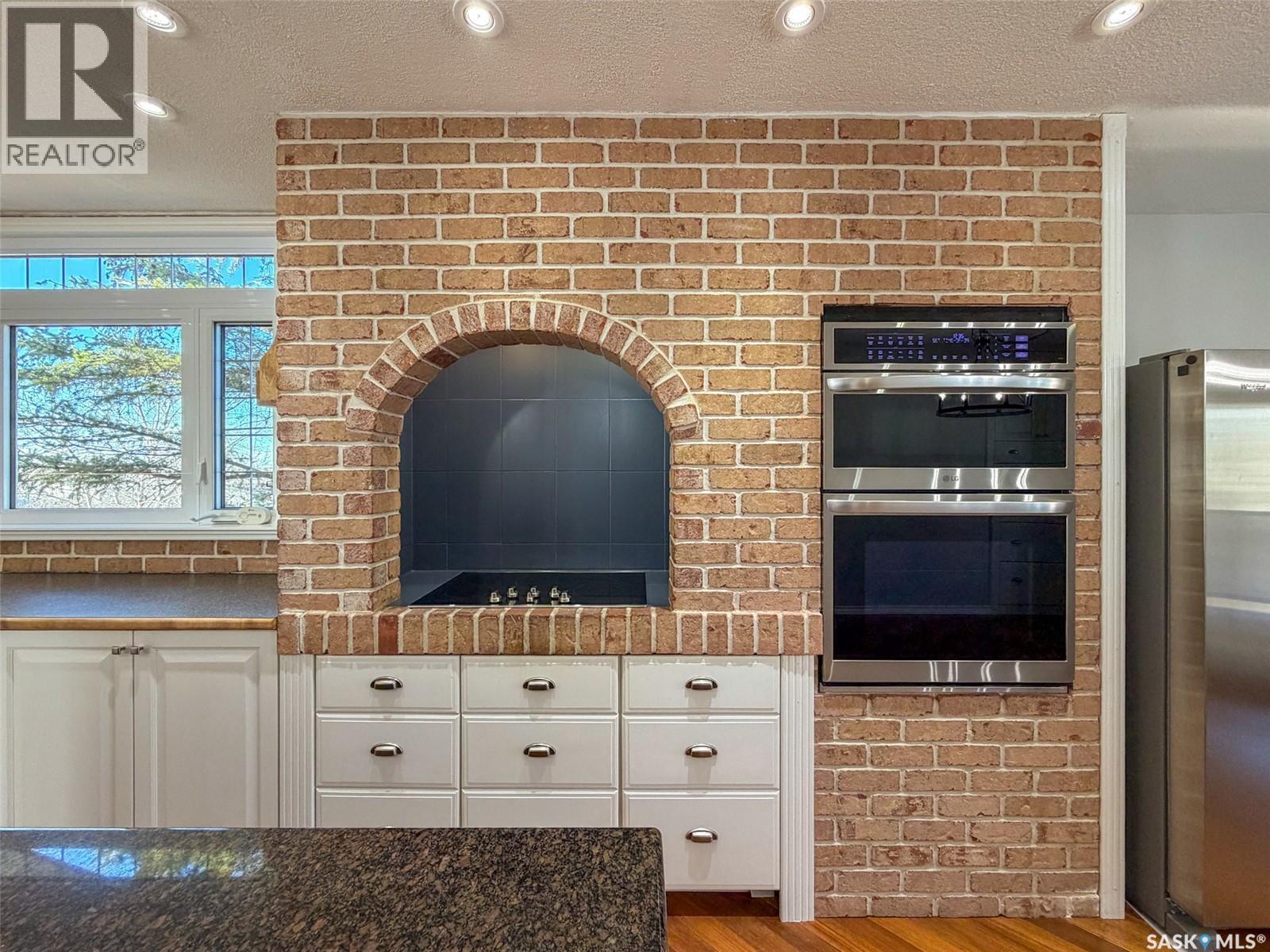 117 2nd Street W, Frontier, Saskatchewan  S0N 0W0 - Photo 12 - SK034116