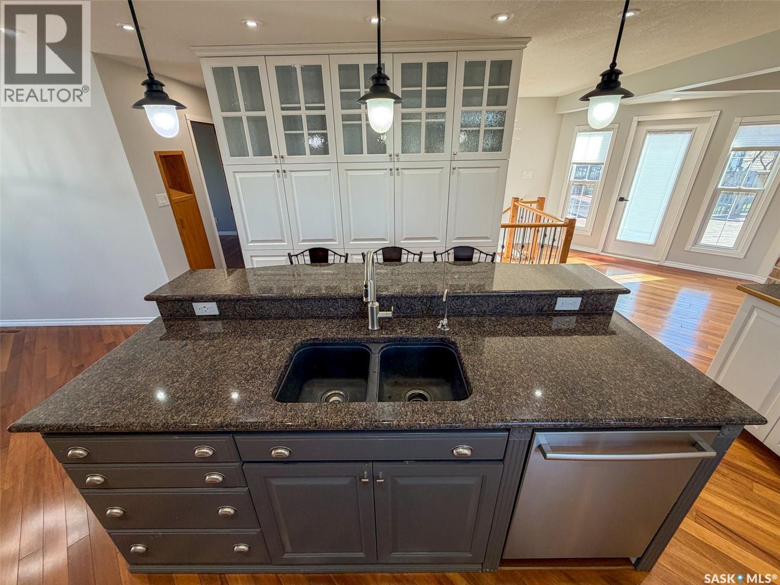 117 2nd Street W, Frontier, Saskatchewan  S0N 0W0 - Photo 13 - SK034116