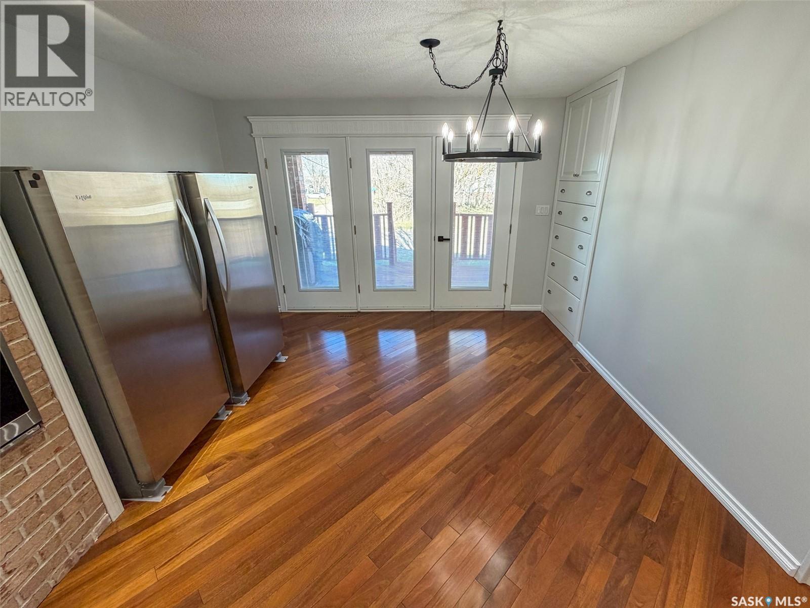 117 2nd Street W, Frontier, Saskatchewan  S0N 0W0 - Photo 17 - SK034116