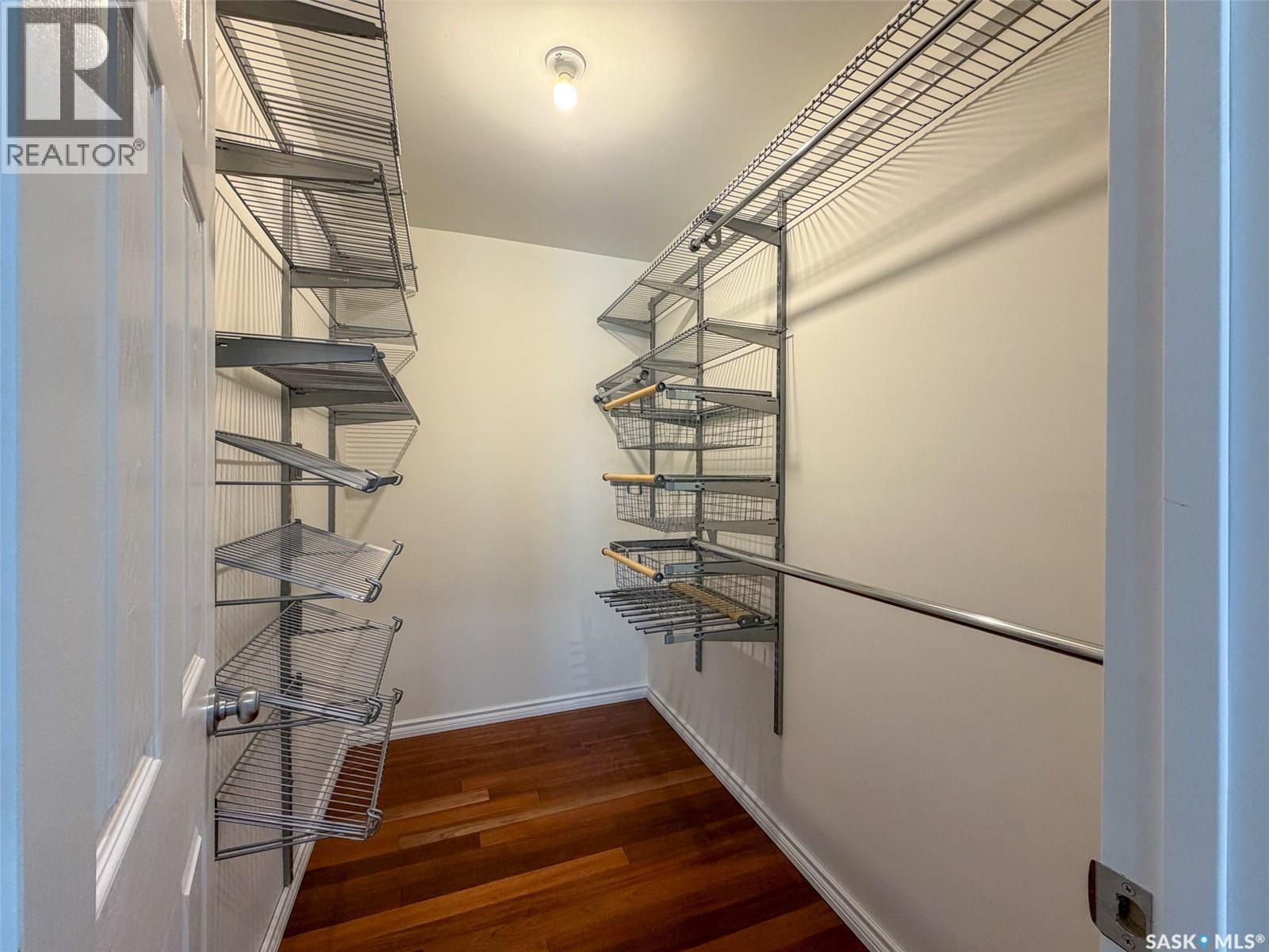 117 2nd Street W, Frontier, Saskatchewan  S0N 0W0 - Photo 27 - SK034116