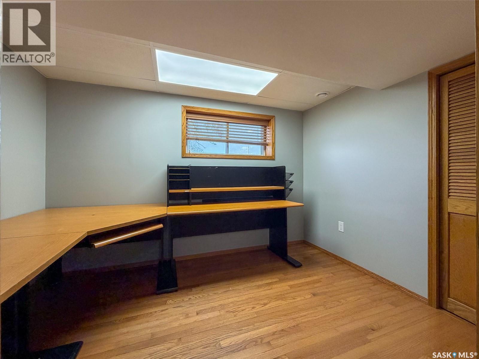 117 2nd Street W, Frontier, Saskatchewan  S0N 0W0 - Photo 29 - SK034116