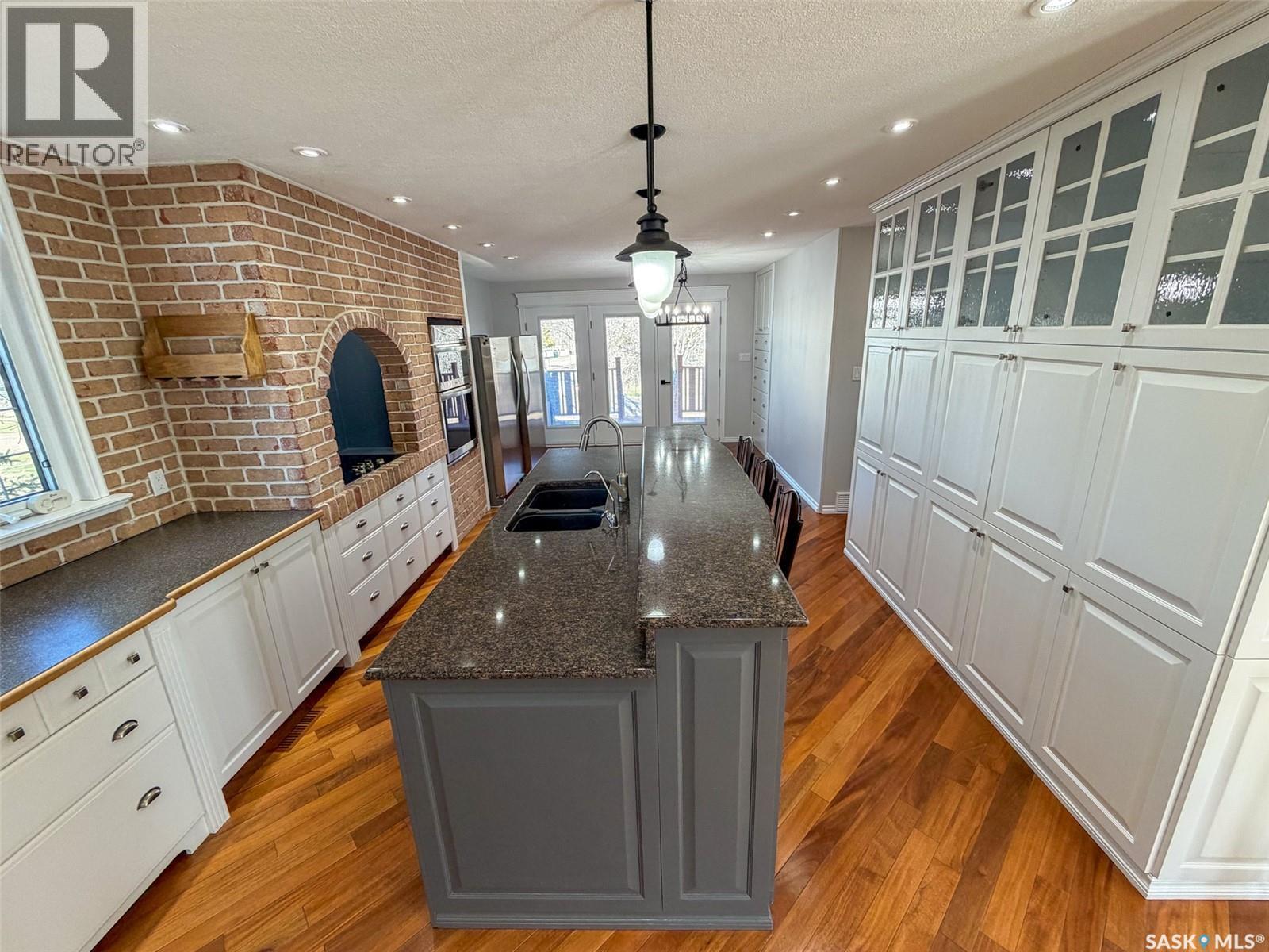 117 2nd Street W, Frontier, Saskatchewan  S0N 0W0 - Photo 9 - SK034116