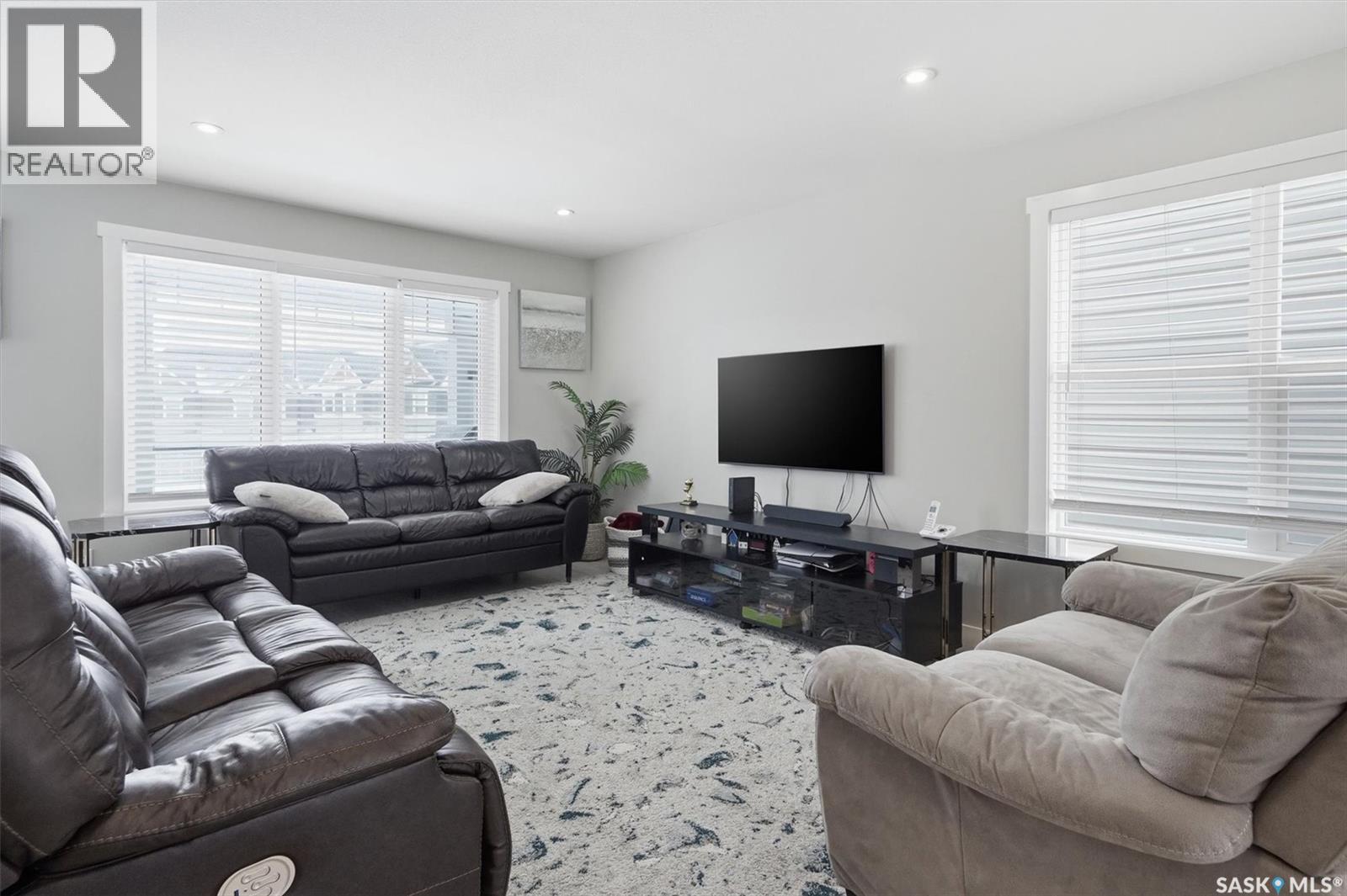 126 315 Dickson Crescent, Saskatoon, Saskatchewan  S7T 0Z1 - Photo 11 - SK034115