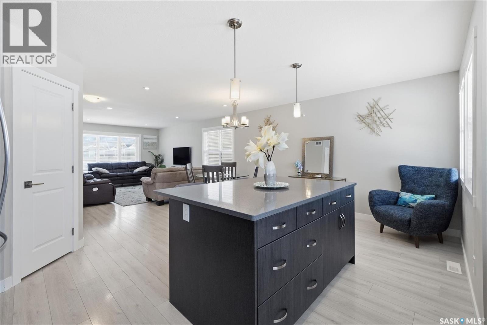 126 315 Dickson Crescent, Saskatoon, Saskatchewan  S7T 0Z1 - Photo 9 - SK034115