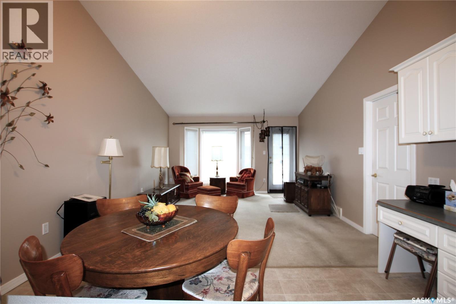 93 Russell Drive, Yorkton, Saskatchewan  S3N 4E6 - Photo 11 - SK034105