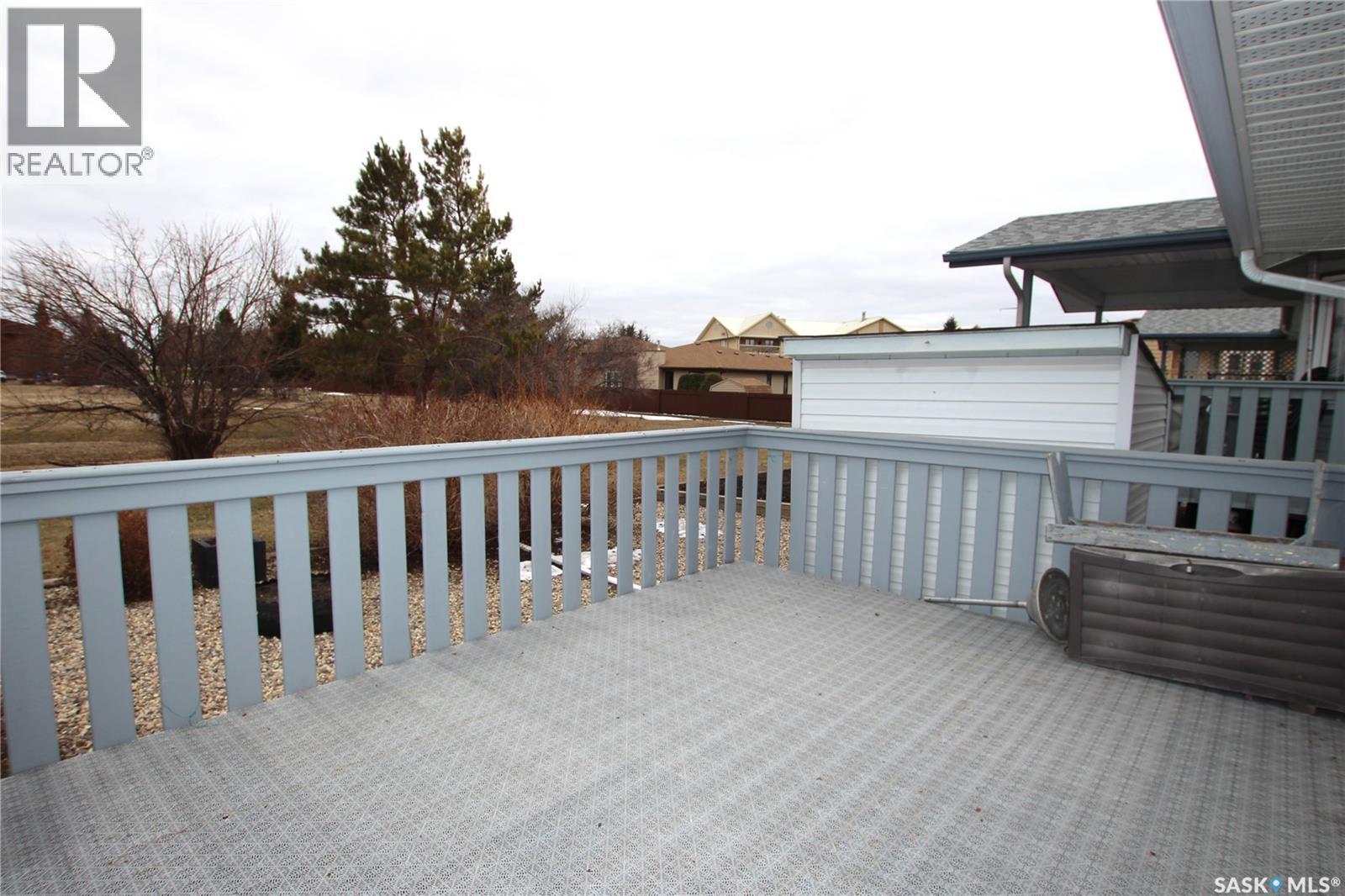 93 Russell Drive, Yorkton, Saskatchewan  S3N 4E6 - Photo 19 - SK034105