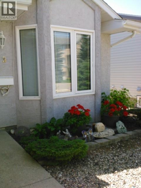 93 Russell Drive, Yorkton, Saskatchewan  S3N 4E6 - Photo 20 - SK034105