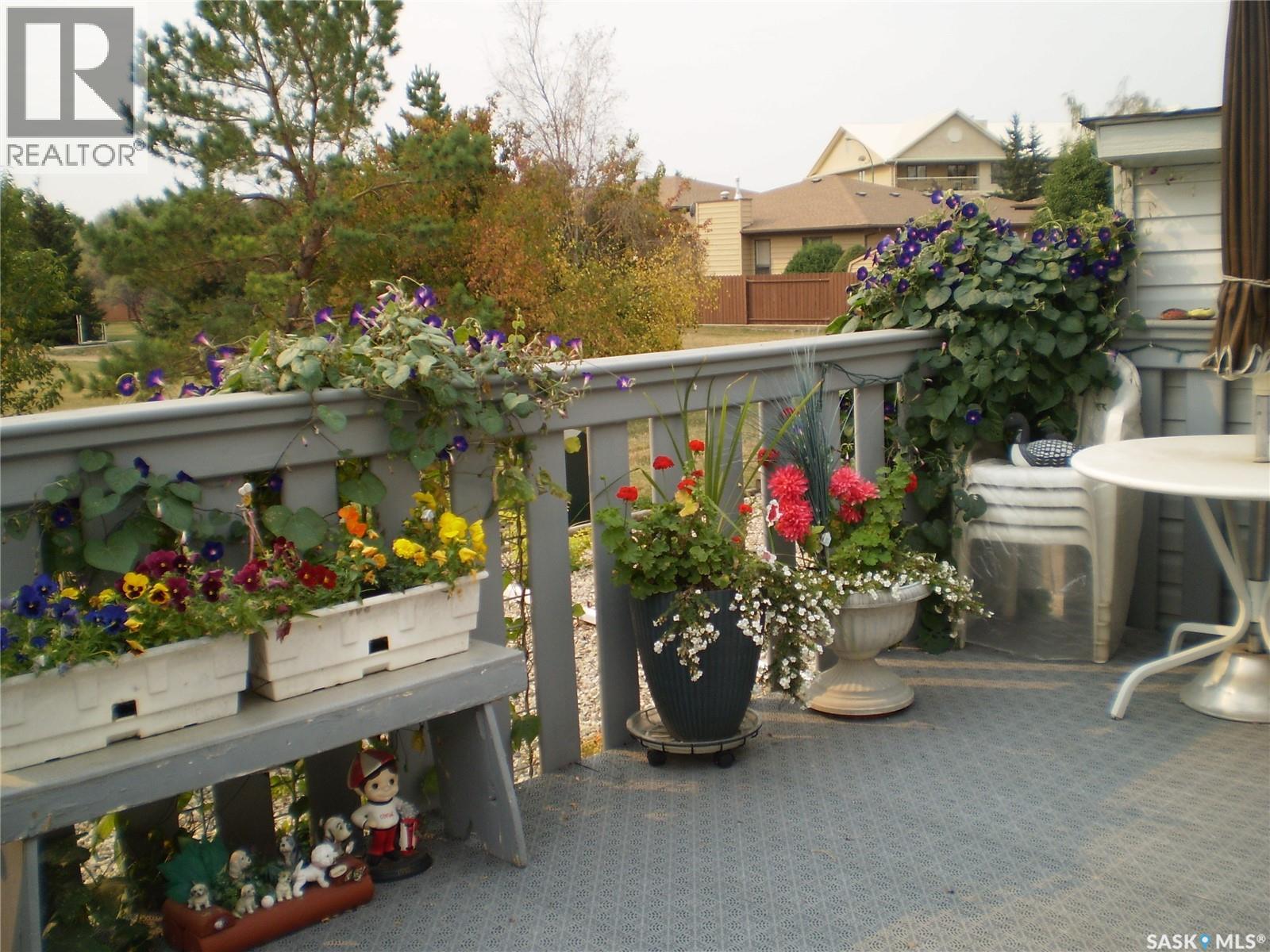 93 Russell Drive, Yorkton, Saskatchewan  S3N 4E6 - Photo 22 - SK034105