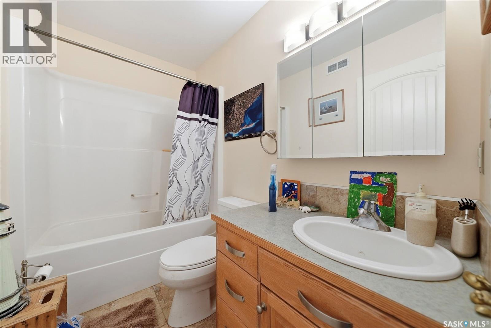 704 Goodrich Street, Radisson, Saskatchewan  S0K 3L0 - Photo 21 - SK034085