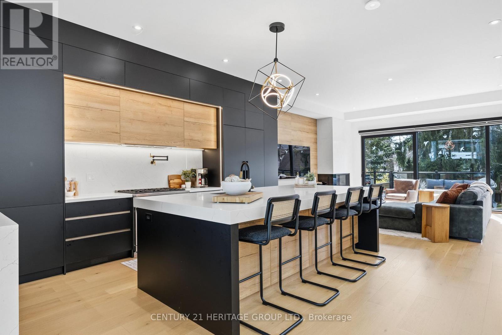 12 Valhalla Boulevard, Toronto, Ontario  M1N 3B2 - Photo 2 - E13051842