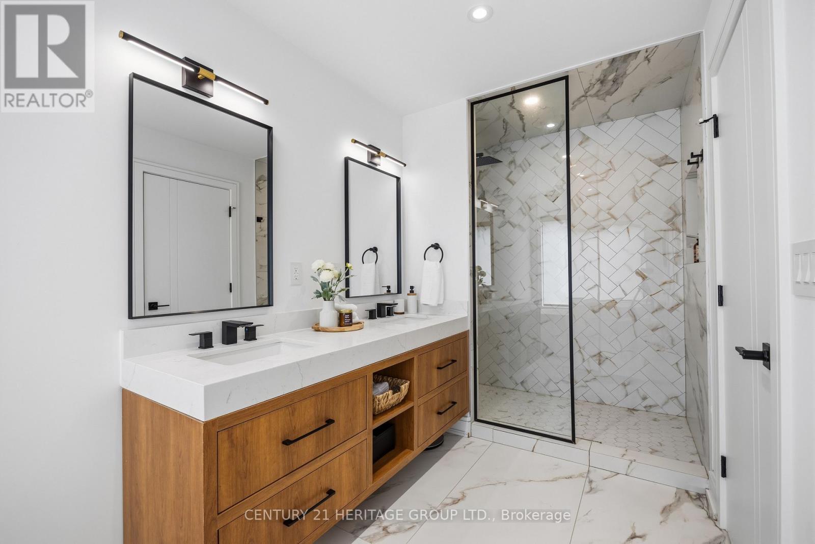 12 Valhalla Boulevard, Toronto, Ontario  M1N 3B2 - Photo 24 - E13051842