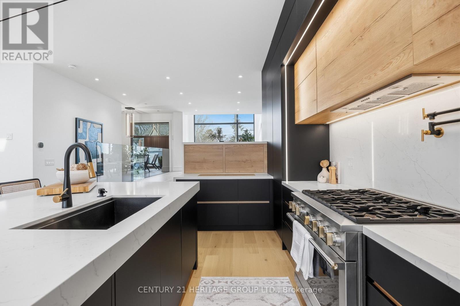 12 Valhalla Boulevard, Toronto, Ontario  M1N 3B2 - Photo 5 - E13051842