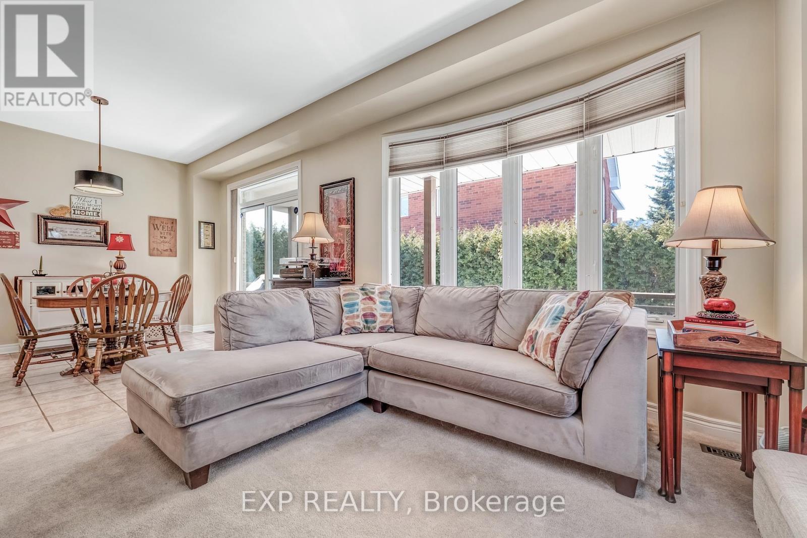 56 Moreau Trail, Toronto, Ontario  M1L 4V3 - Photo 8 - E13051900