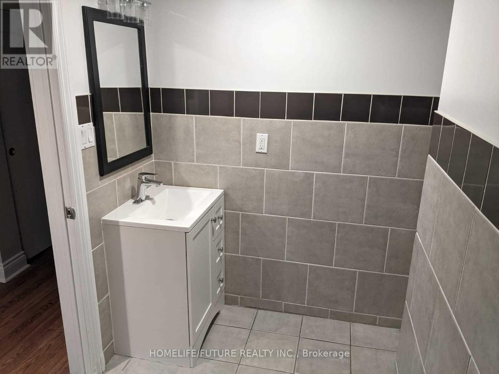 50 Benlight Crescent, Toronto, Ontario  M1H 1P5 - Photo 31 - E13051910